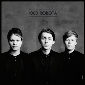 1000 robota - ufo